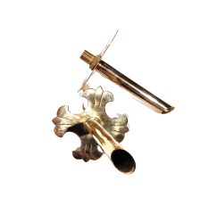 Refurbished brass waterspouts